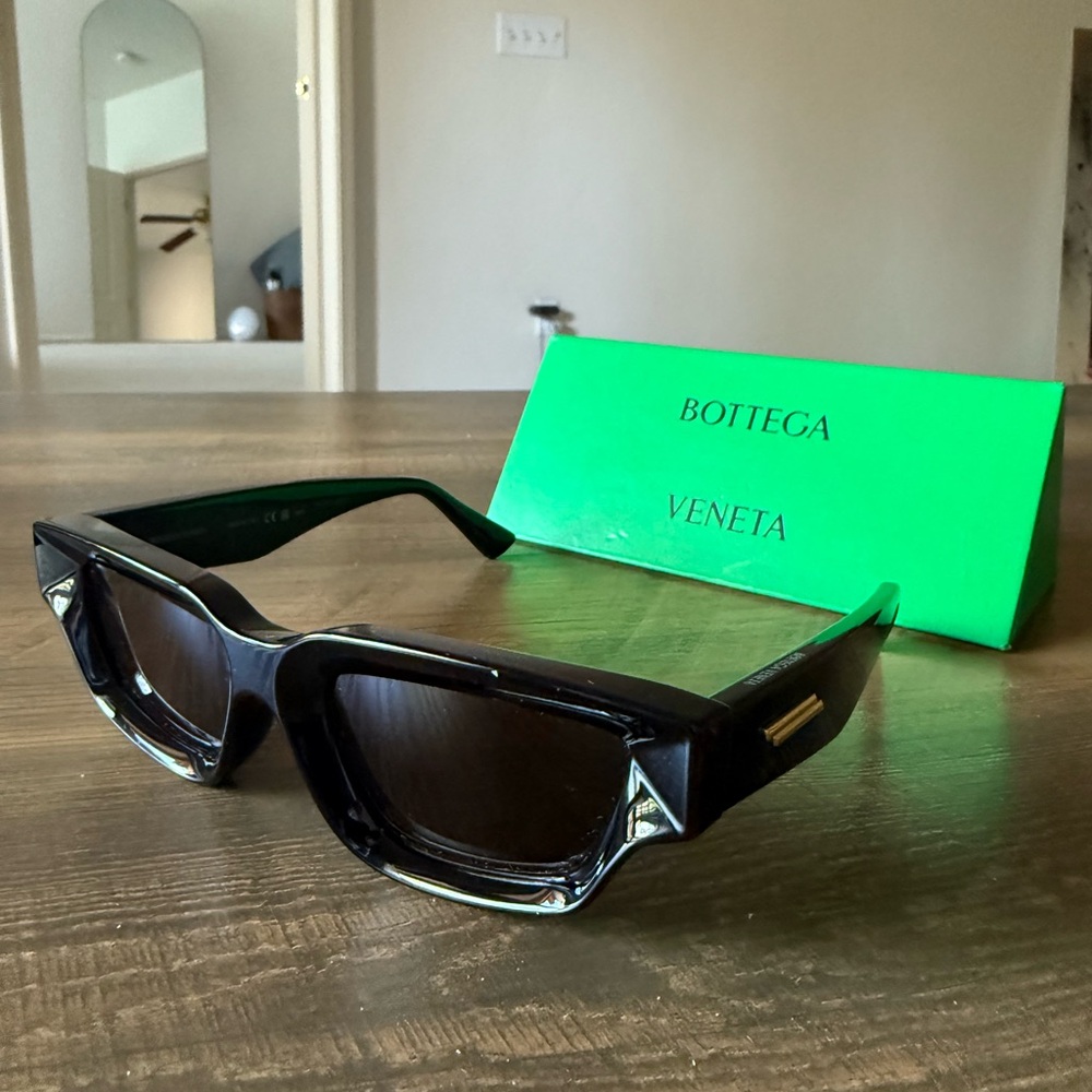 Bottega Veneta Sunglasses